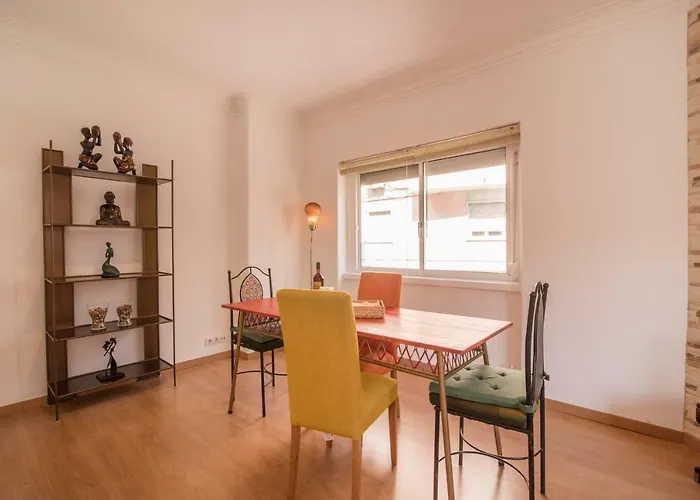 Art And Design Apartment In Lisbon
