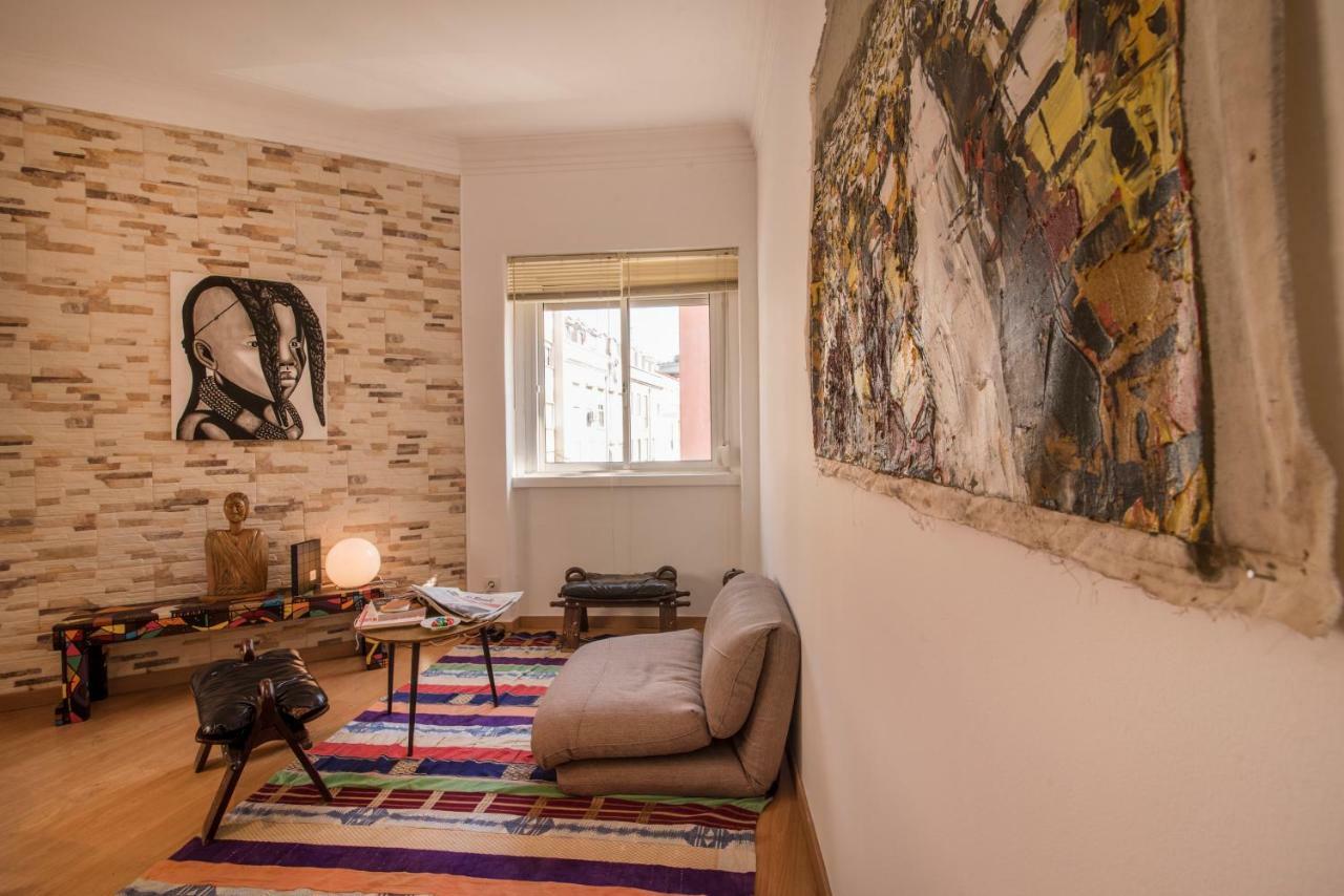 Apartment Art And Design In